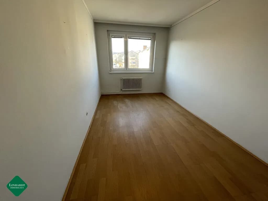3-Zimmer-Wohnung kaufen in Krems an der Donau – 90 m², € 179.000 – Bild 7 von 8