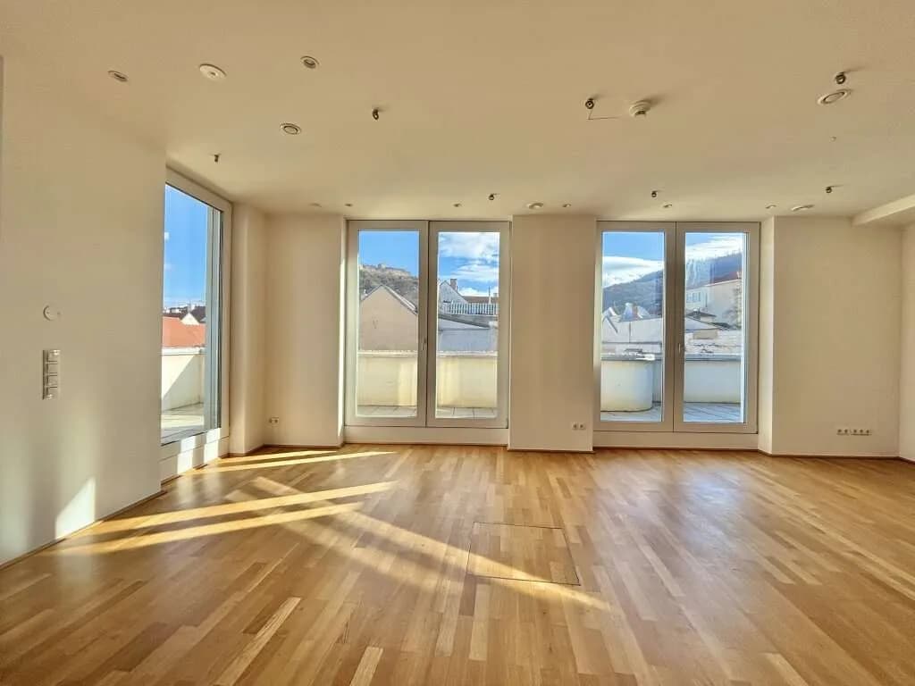 2-Zimmer-Gewerbeimmobilie mieten in Bruck an der Leitha – 89 m², € 837 – Bild 3 von 12