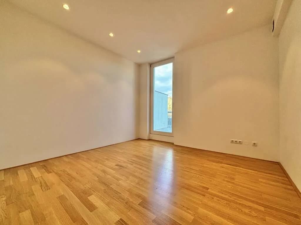 2-Zimmer-Gewerbeimmobilie mieten in Bruck an der Leitha – 89 m², € 837 – Bild 6 von 12
