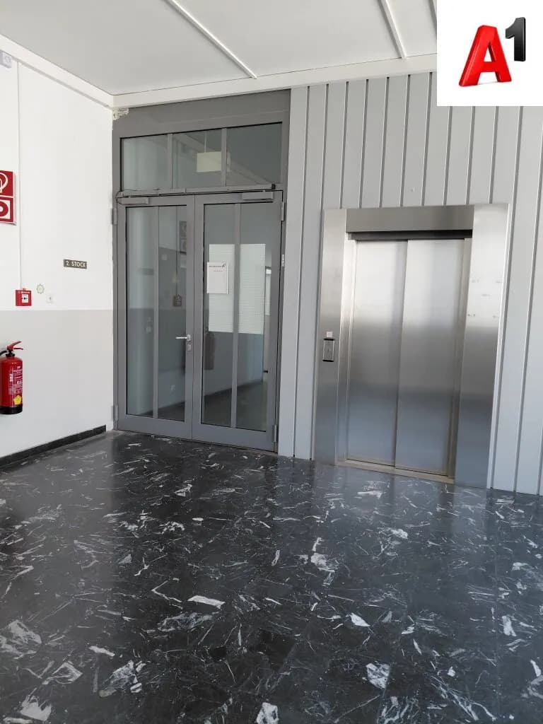 Gewerbeimmobilie mieten in Linz – 1 900 m², € 12 – Bild 3 von 11