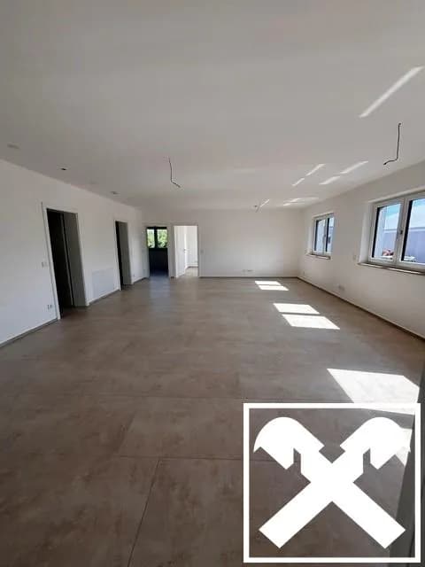9-Zimmer-Gewerbeimmobilie mieten in Klagenfurt – € 2.320 – Bild 2 von 6