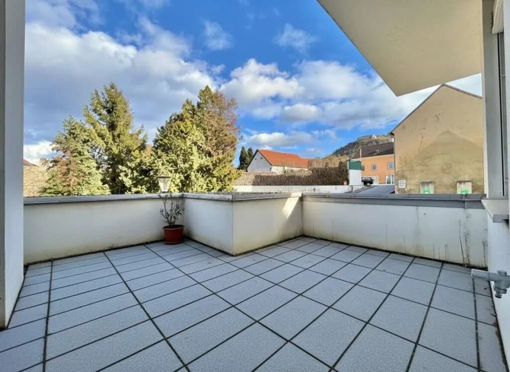 2-Zimmer-Gewerbeimmobilie mieten in Bruck an der Leitha – 171 m², € 1.858 – Bild 5 von 8