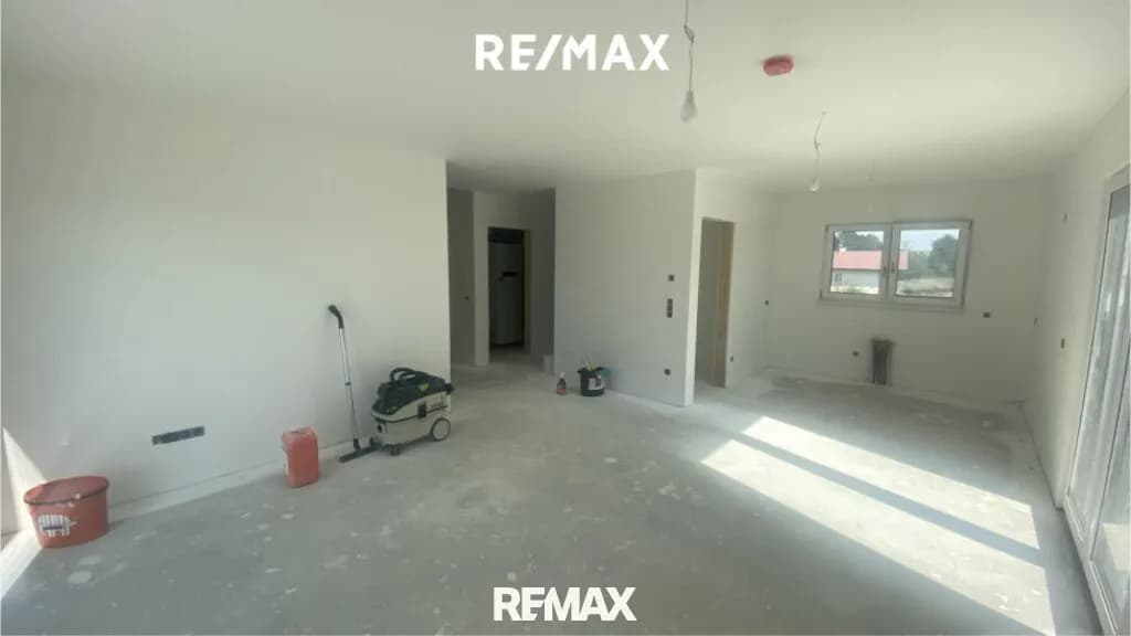 5-Zimmer-Haus kaufen in Vöcklabruck – 141 m², € 359.000 – Bild 7 von 10