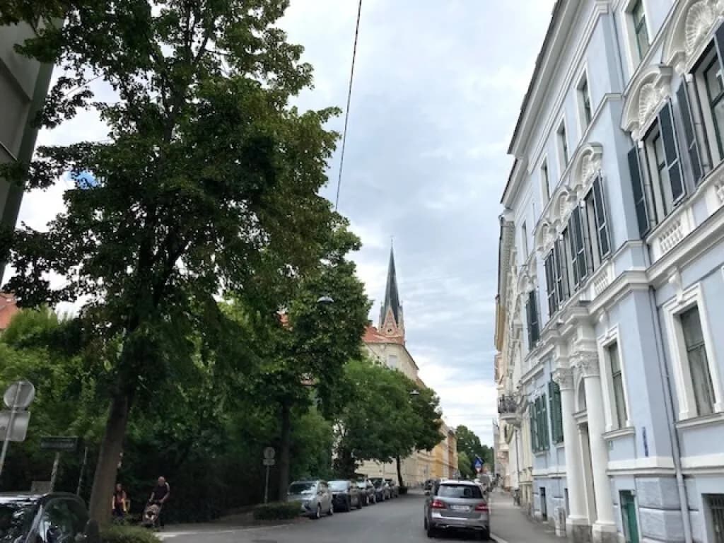 Wohnung kaufen in Graz – 44 m², € 219.500 – Bild 8 von 10
