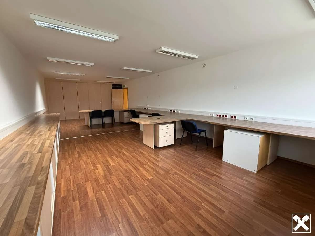 3-Zimmer-Gewerbeimmobilie mieten in Melk – 137 m², € 1.520 – Bild 18 von 21