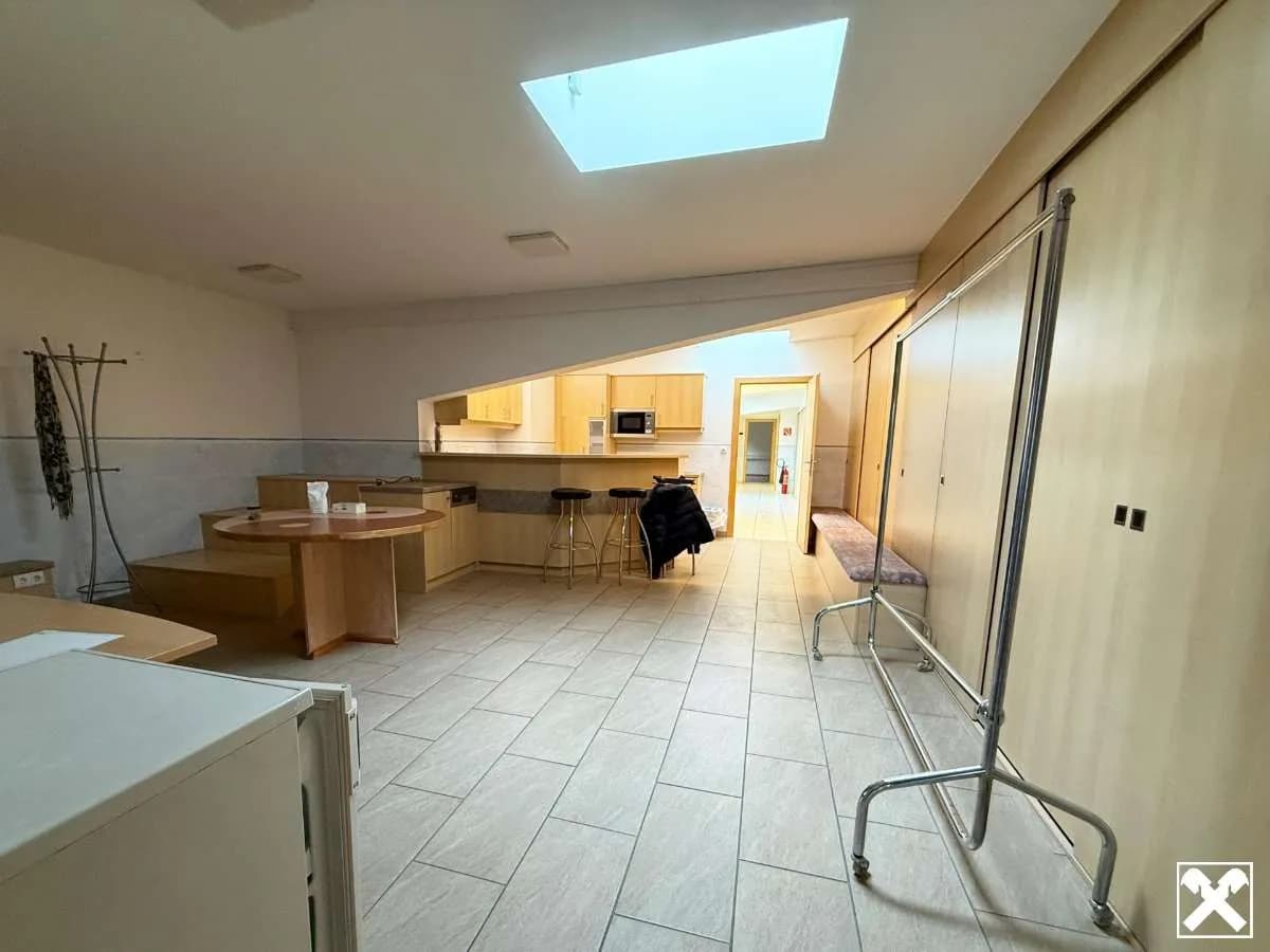 3-Zimmer-Gewerbeimmobilie mieten in Melk – 137 m², € 1.520 – Bild 19 von 21