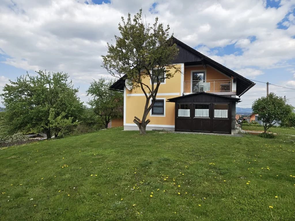 6-Zimmer-Haus mieten in Deutschlandsberg – 160 m², € 1.500