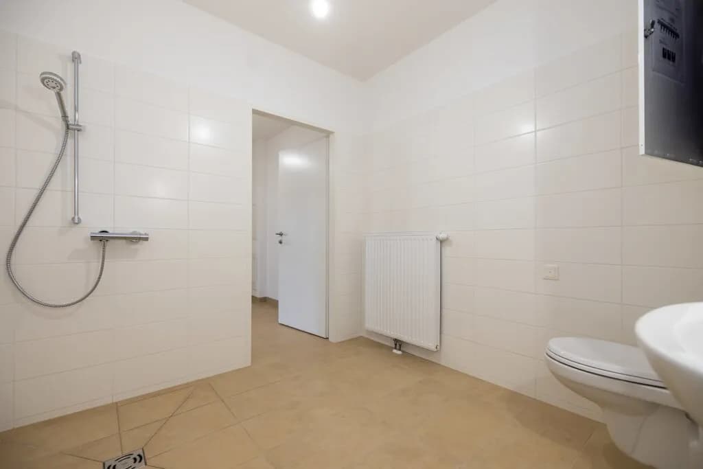 3-Zimmer-Wohnung mieten in Wiener Neustadt – 85,66 m², € 1.187 – Bild 16 von 26