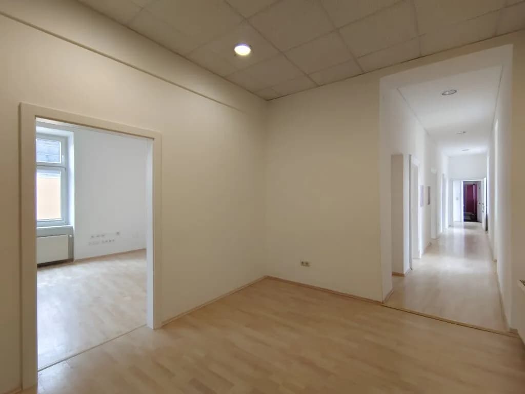 Gewerbeimmobilie mieten in Bruck-Mürzzuschlag – 130 m², € 1.261 – Bild 5 von 10