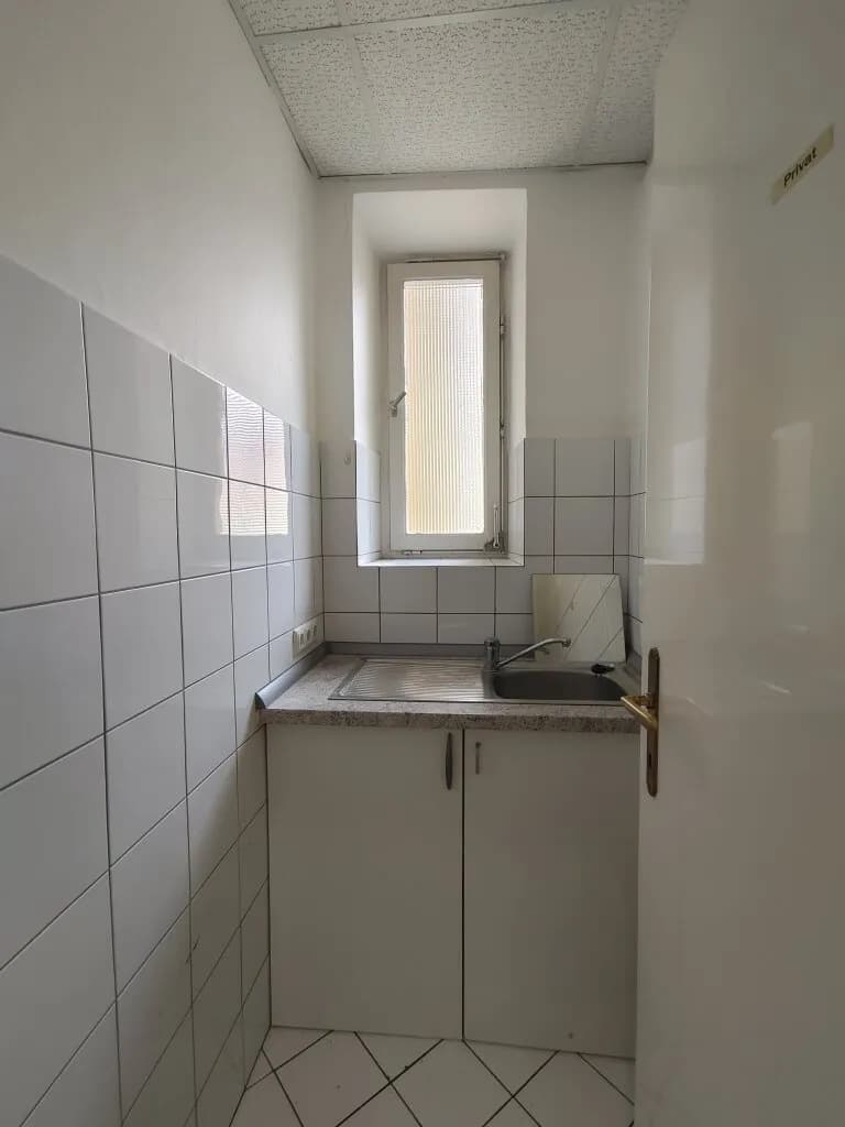 Gewerbeimmobilie mieten in Bruck-Mürzzuschlag – 130 m², € 1.261 – Bild 9 von 10