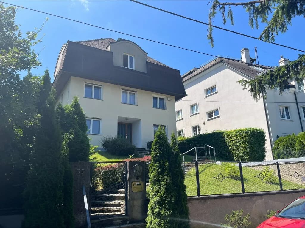 7-Zimmer-Haus kaufen in Wien – 211,08 m², € 1.750.000 – Bild 2 von 23