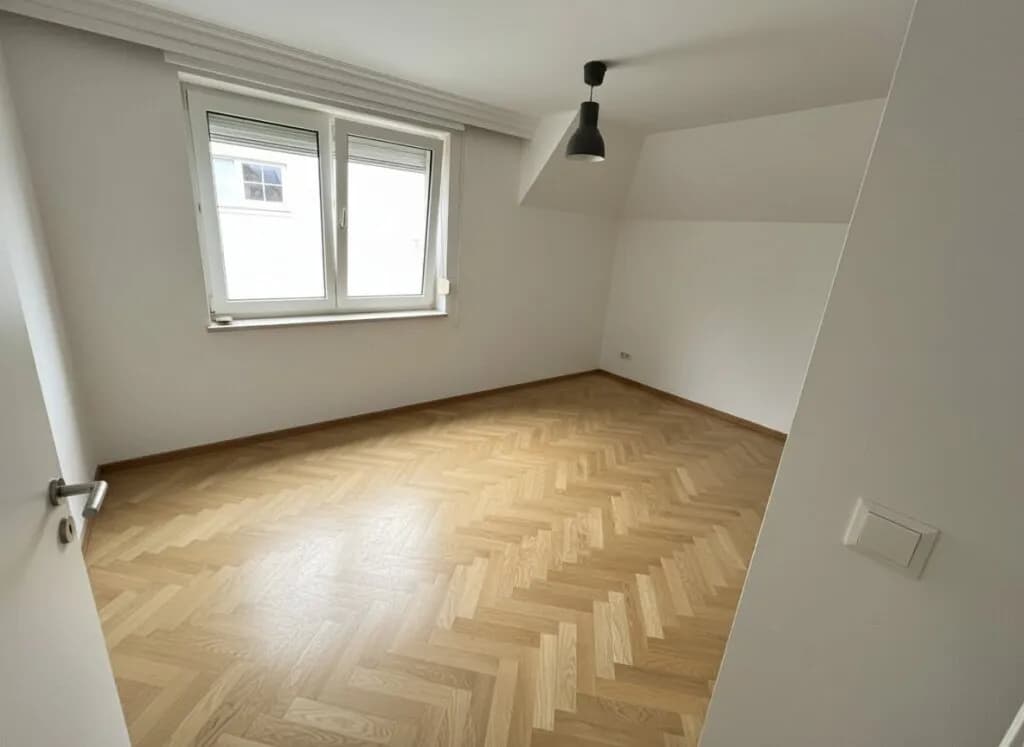 7-Zimmer-Haus kaufen in Wien – 211,08 m², € 1.750.000 – Bild 12 von 23