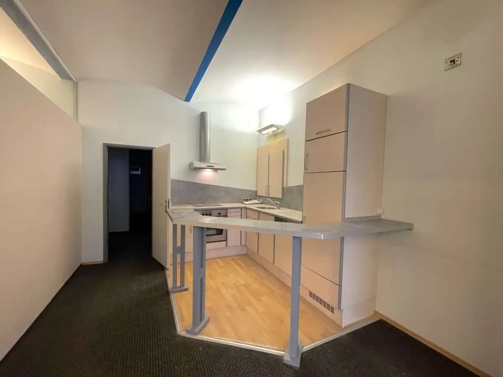 5-Zimmer-Gewerbeimmobilie kaufen in Wien – 241,03 m², € 599.000 – Bild 3 von 16