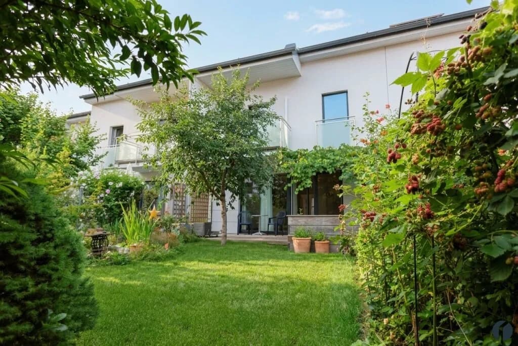 6-Zimmer-Haus mieten in Tulln – 164 m², € 2.561