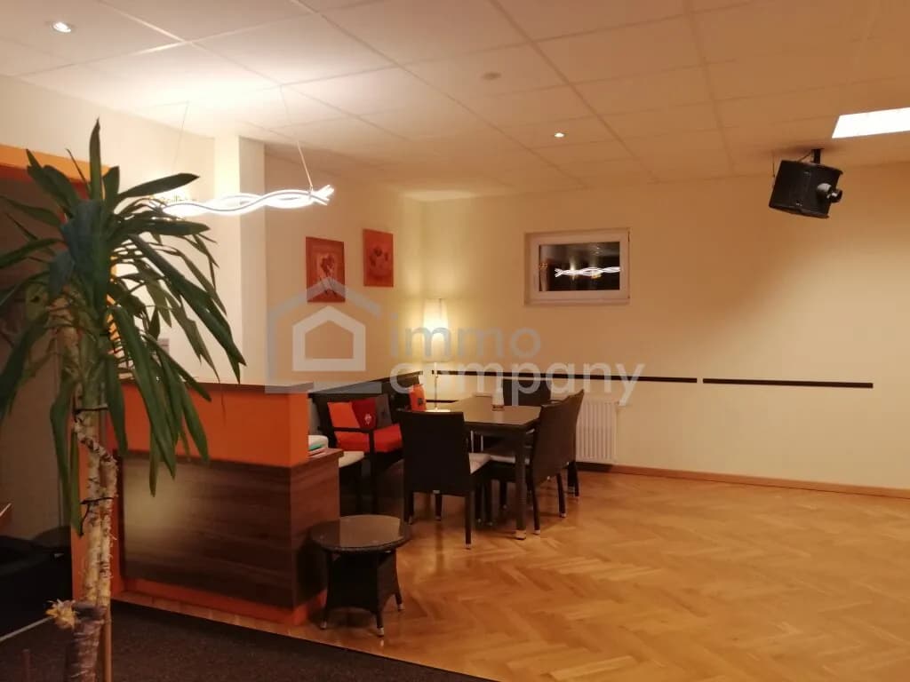 Gewerbeimmobilie kaufen in Bruck an der Leitha – 124 m², € 282.000 – Bild 4 von 7