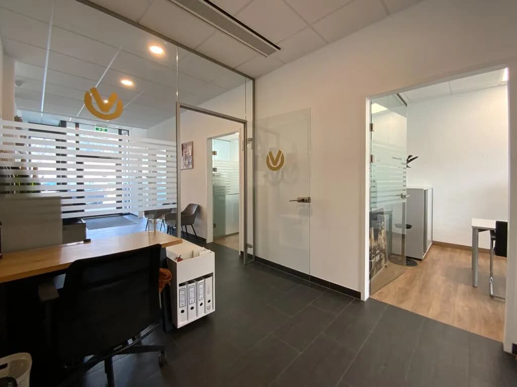 Gewerbeimmobilie mieten in Schwaz – 165 m², € 2.346 – Bild 11 von 24