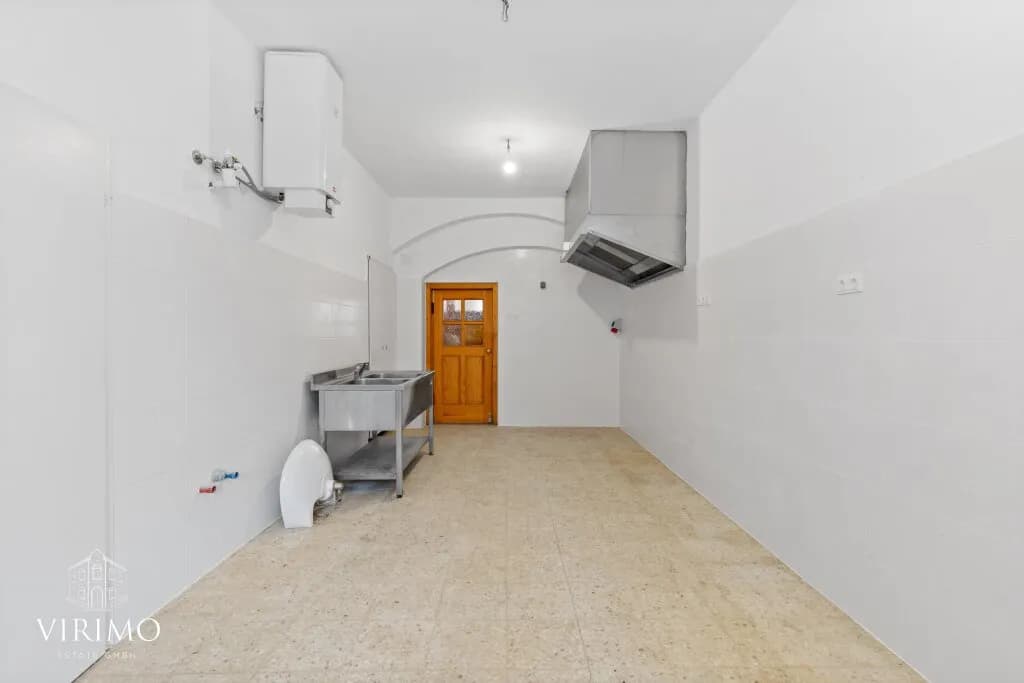 16-Zimmer-Gewerbeimmobilie kaufen in Grieskirchen – 586 m², € 380.000 – Bild 8 von 25