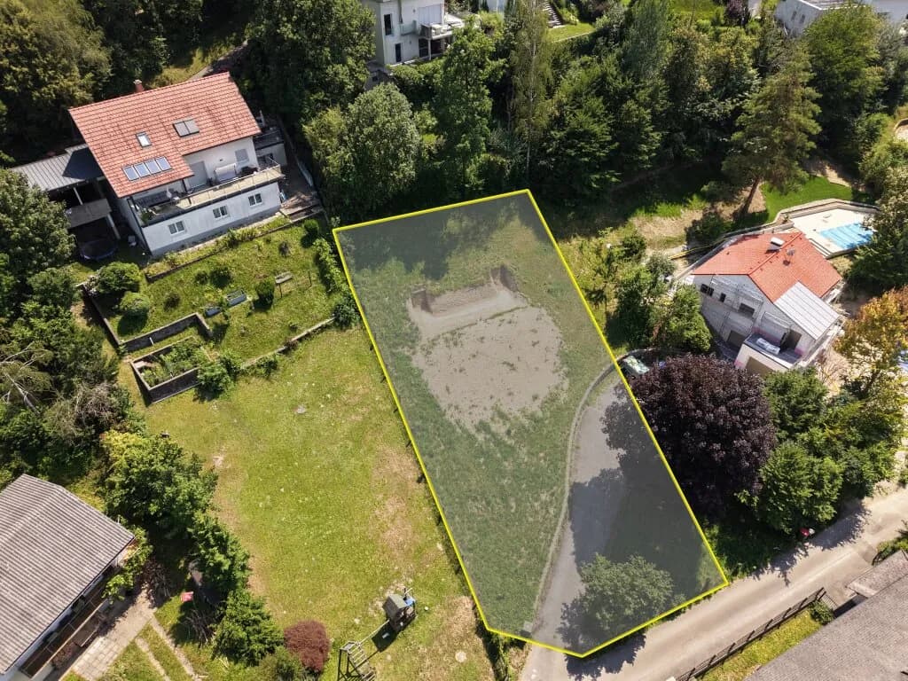 Grundstück kaufen in Graz – 974 m², € 375.000