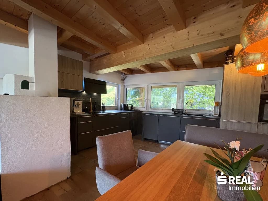12-Zimmer-Gewerbeimmobilie kaufen in Kitzbühel – 301 m², € 1.590.000 – Bild 4 von 20