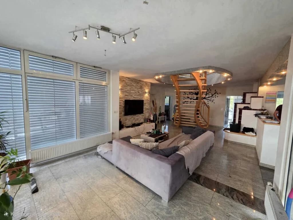 6-Zimmer-Haus kaufen in Wolfsberg – 191 m², € 439.000 – Bild 5 von 13