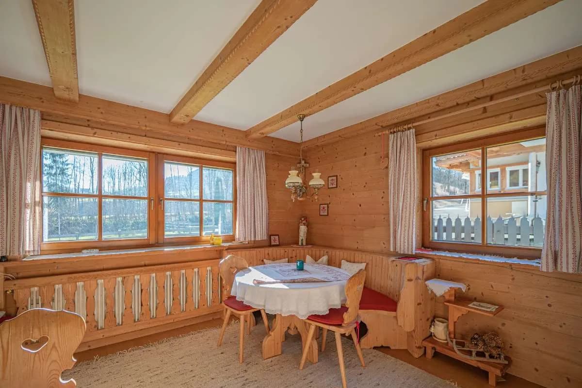 6-Zimmer-Haus kaufen in Kitzbühel – 160 m², € 1.490.000 – Bild 4 von 4