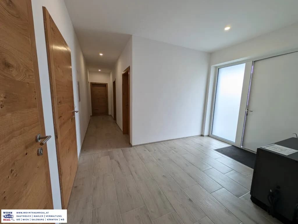 3-Zimmer-Immobilie mieten in Amstetten – 105 m², € 1.358