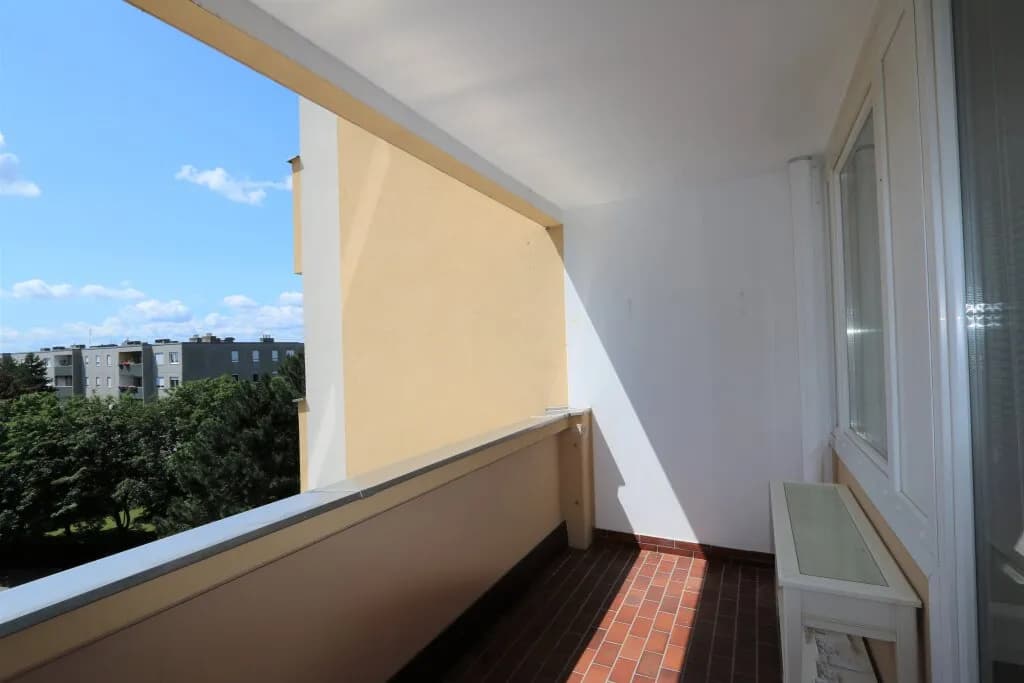 1-Zimmer-Wohnung mieten in Baden – 43,97 m², € 689 – Bild 4 von 11