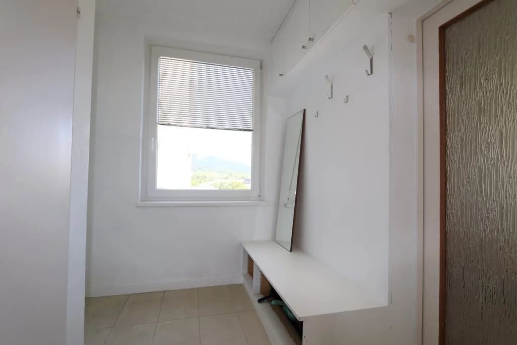 1-Zimmer-Wohnung mieten in Baden – 43,97 m², € 689 – Bild 9 von 11
