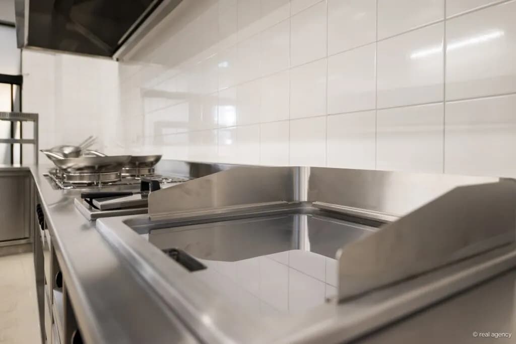 Gewerbeimmobilie mieten in Wien – 141 m², € 3.734 – Bild 19 von 31