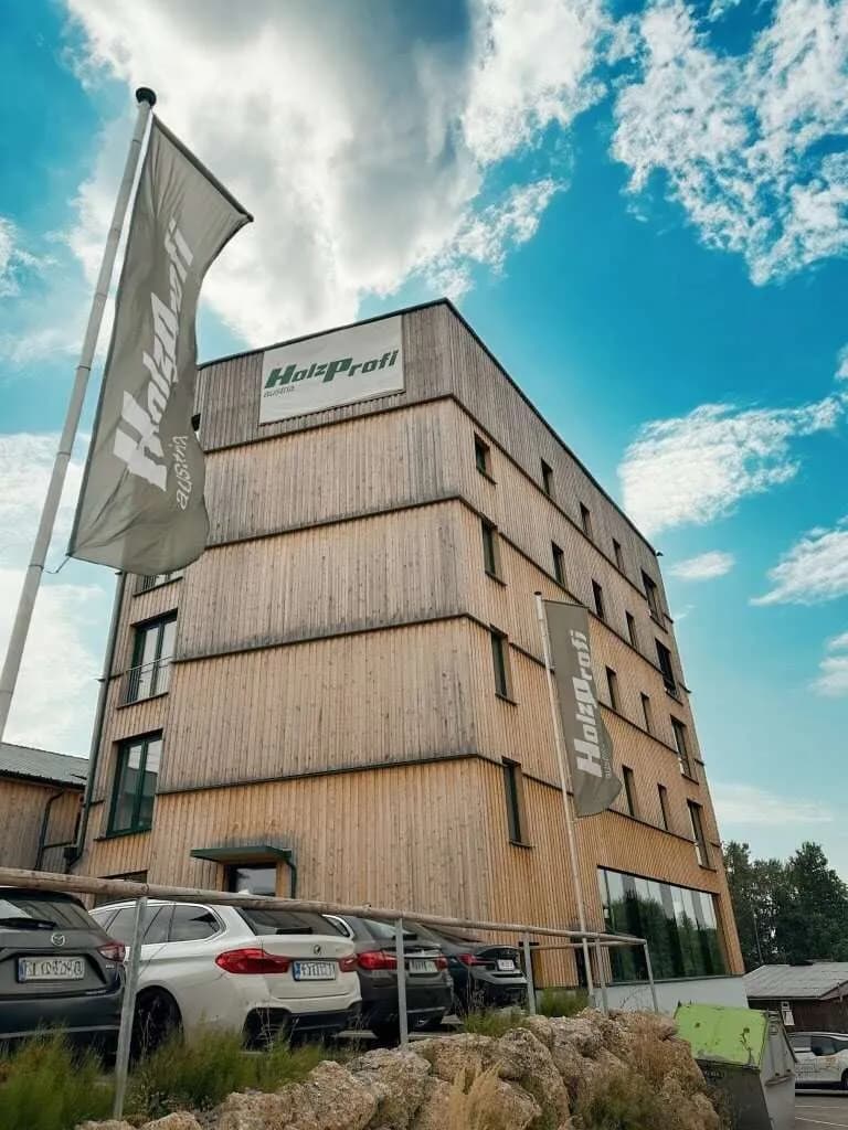 Gewerbeimmobilie mieten in Gmunden – 198 m² – Bild 3 von 8