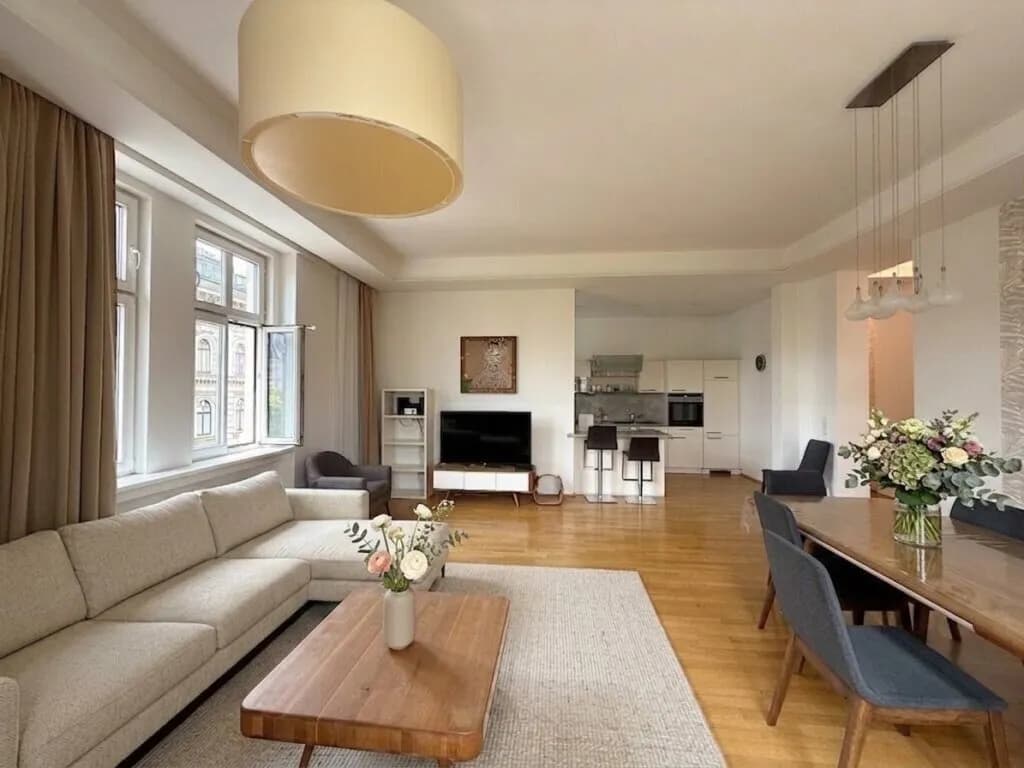 4-Zimmer-Wohnung mieten in Wien – 131 m², € 4.200 – Bild 3 von 18
