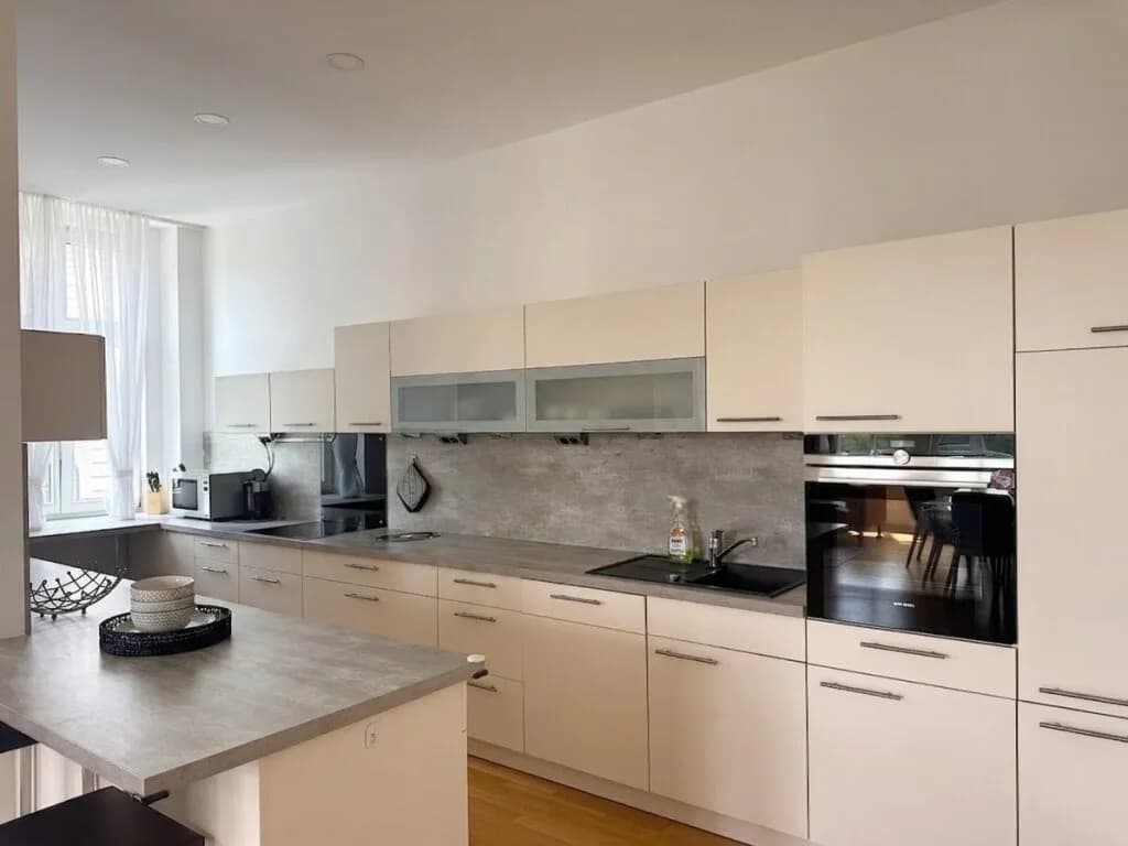 4-Zimmer-Wohnung mieten in Wien – 131 m², € 4.200 – Bild 4 von 18