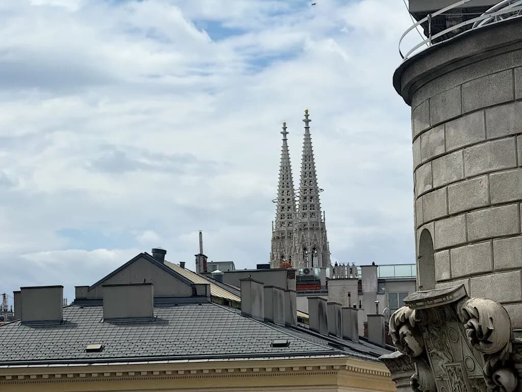 4-Zimmer-Wohnung mieten in Wien – 131 m², € 4.200 – Bild 16 von 18