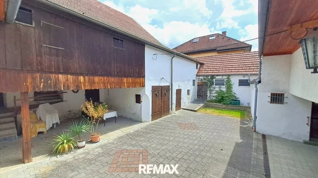 4-Zimmer-Haus kaufen in Hollabrunn – 115 m², € 189.000