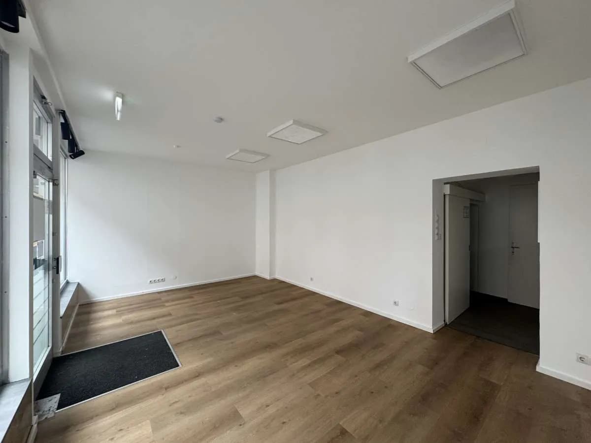 Gewerbeimmobilie mieten in Graz – 34 m², € 800 – Bild 1 von 8