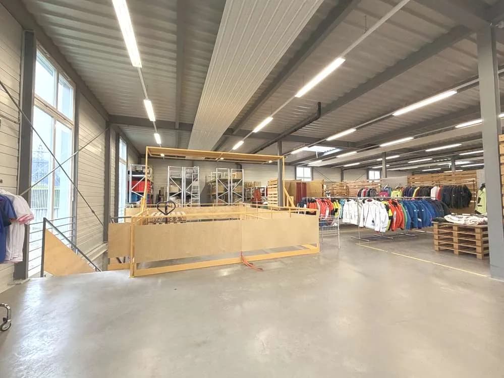 Gewerbeimmobilie mieten in Bregenz – 600 m² – Bild 2 von 10