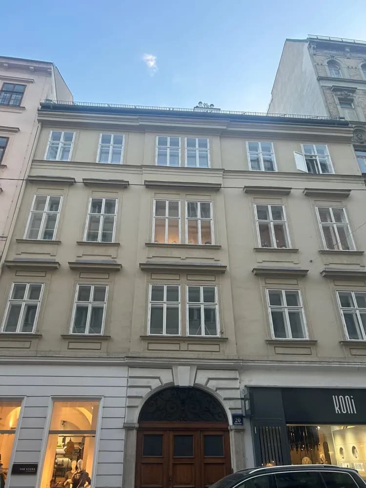 Gewerbeimmobilie mieten in Wien – 204 m², € 18