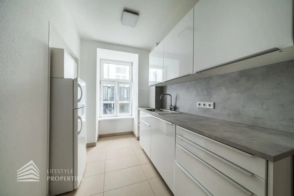 3-Zimmer-Gewerbeimmobilie mieten in Wien – 142 m², € 2.096 – Bild 8 von 13