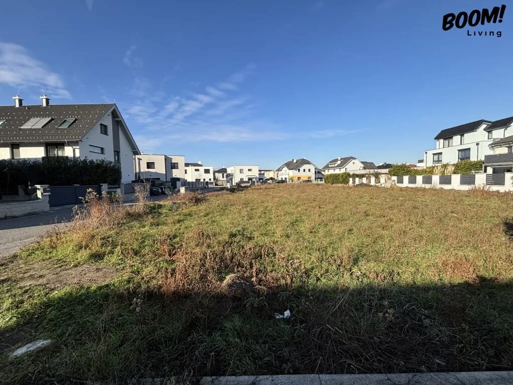 Grundstück kaufen in Gänserndorf – 373 m²