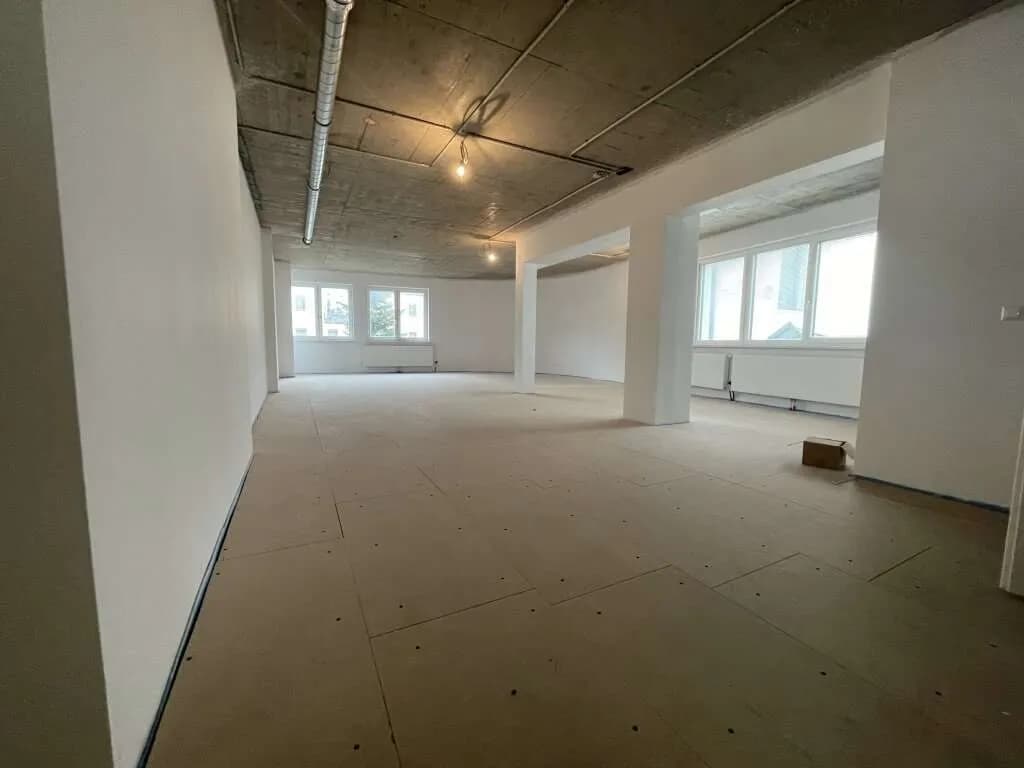 1-Zimmer-Gewerbeimmobilie mieten in Melk – 122 m² – Bild 2 von 8