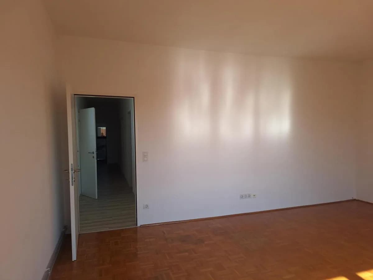 3-Zimmer-Wohnung mieten in Eisenstadt – 93,1 m², € 1.008 – Bild 6 von 7
