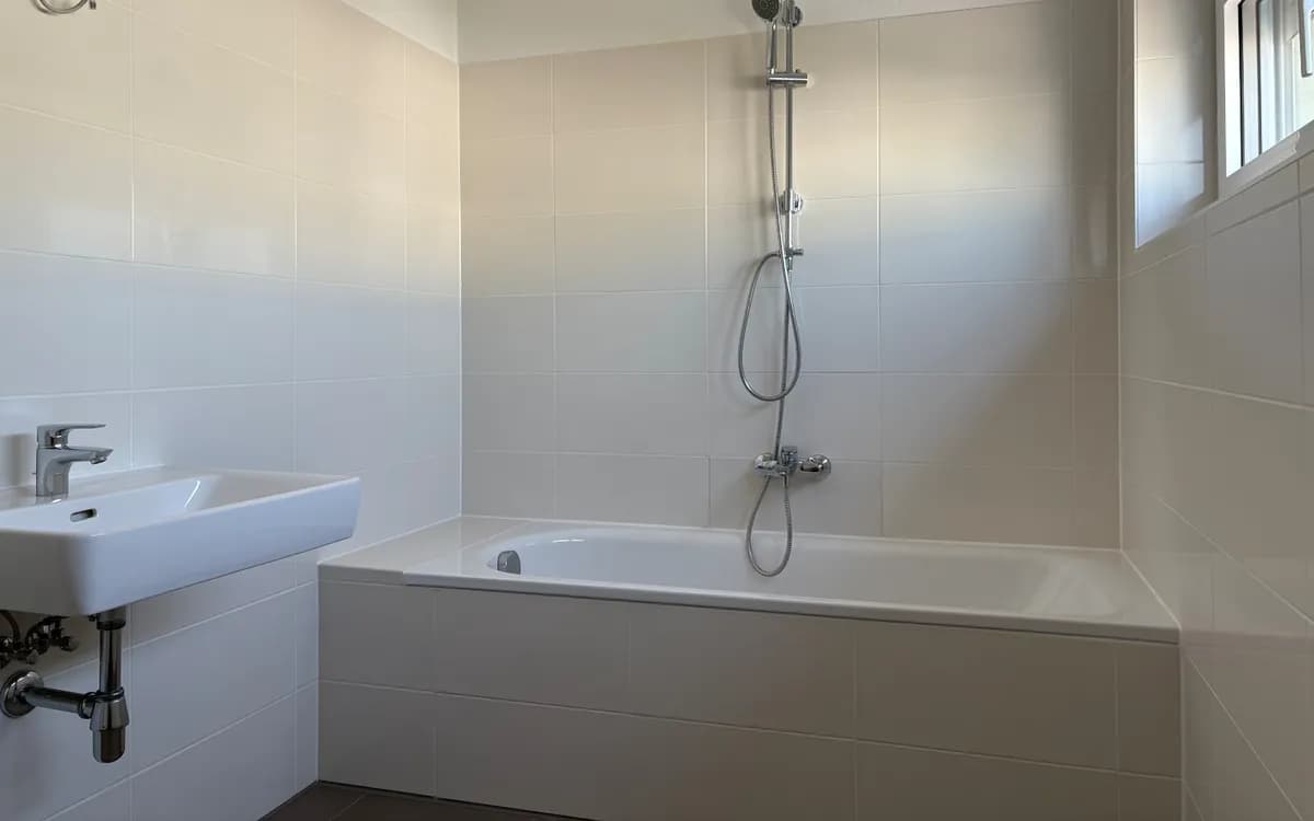4-Zimmer-Haus mieten in Neunkirchen – 103,04 m², € 1.014 – Bild 3 von 7