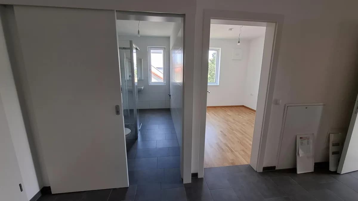 2-Zimmer-Wohnung mieten in Wels – 56,55 m², € 928 – Bild 9 von 10