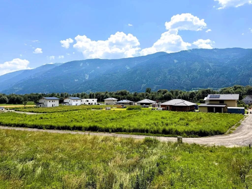 Grundstück kaufen in Spittal an der Drau – 1 370 m², € 191.800