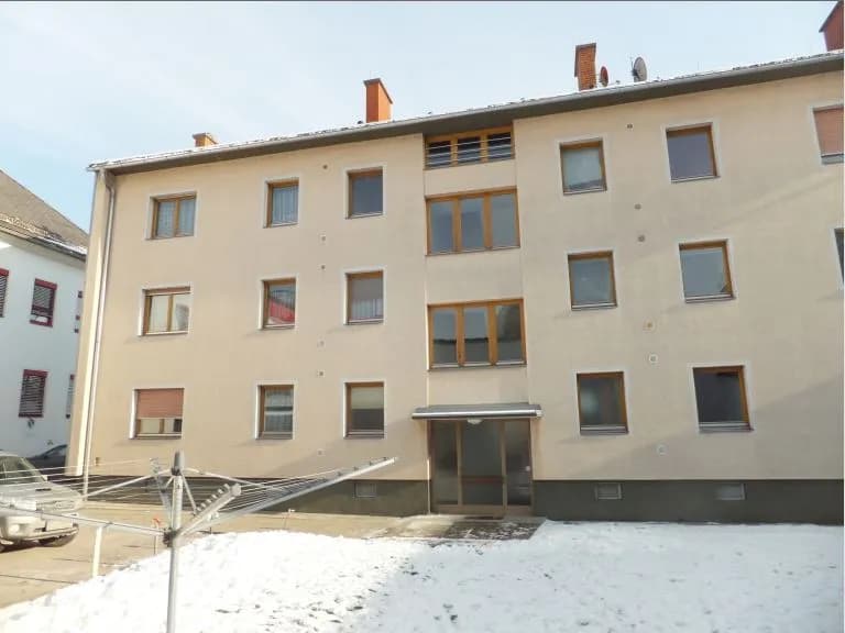 1-Zimmer-Wohnung mieten in Wolfsberg – 47,9 m², € 404