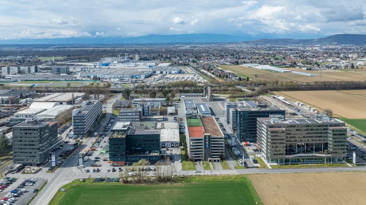 Gewerbeimmobilie mieten in Graz-Umgebung – 306 m², € 5.903 – Bild 5 von 13