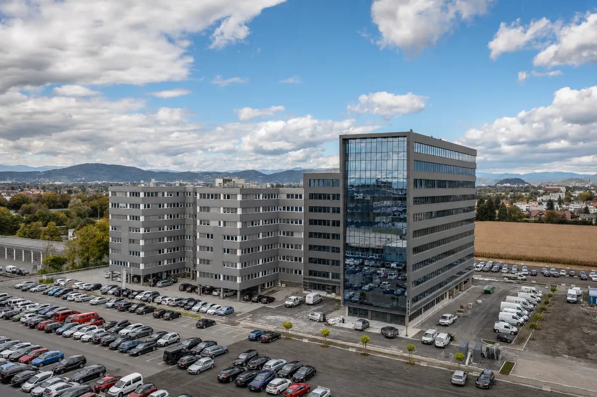 Gewerbeimmobilie mieten in Graz-Umgebung – 426 m², € 8.908 – Bild 1 von 15