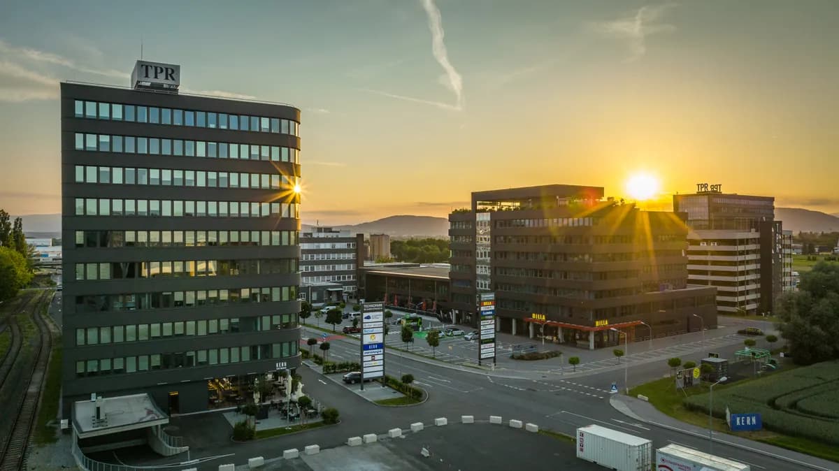 Gewerbeimmobilie mieten in Graz-Umgebung – 426 m², € 8.908 – Bild 2 von 15