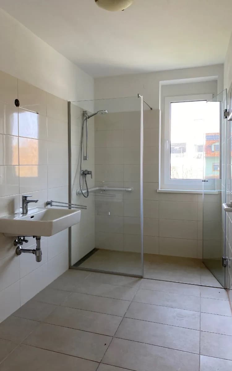 3-Zimmer-Wohnung mieten in Wiener Neustadt – 74,66 m², € 966 – Bild 3 von 7
