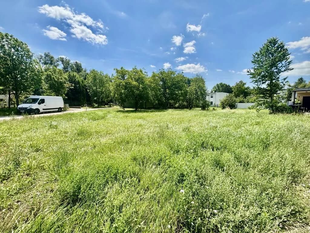 Grundstück kaufen in Neusiedl am See – 732 m², € 358.680 – Bild 2 von 2